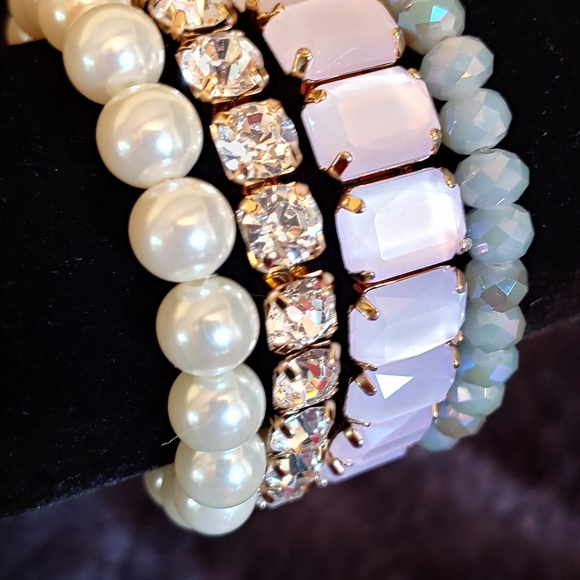 Premier Designs Happy Together - Picture 4 of 5